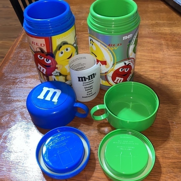 M&M’s Insulated Containers - Picture 6 of 7